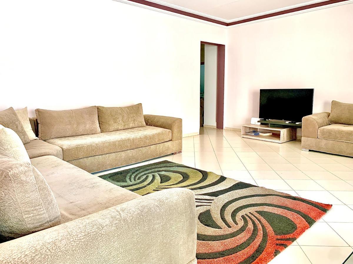 Anfa 28 - 2 Bedrooms - Well Located Apartment - Large And Pleasant Casablanca Esterno foto