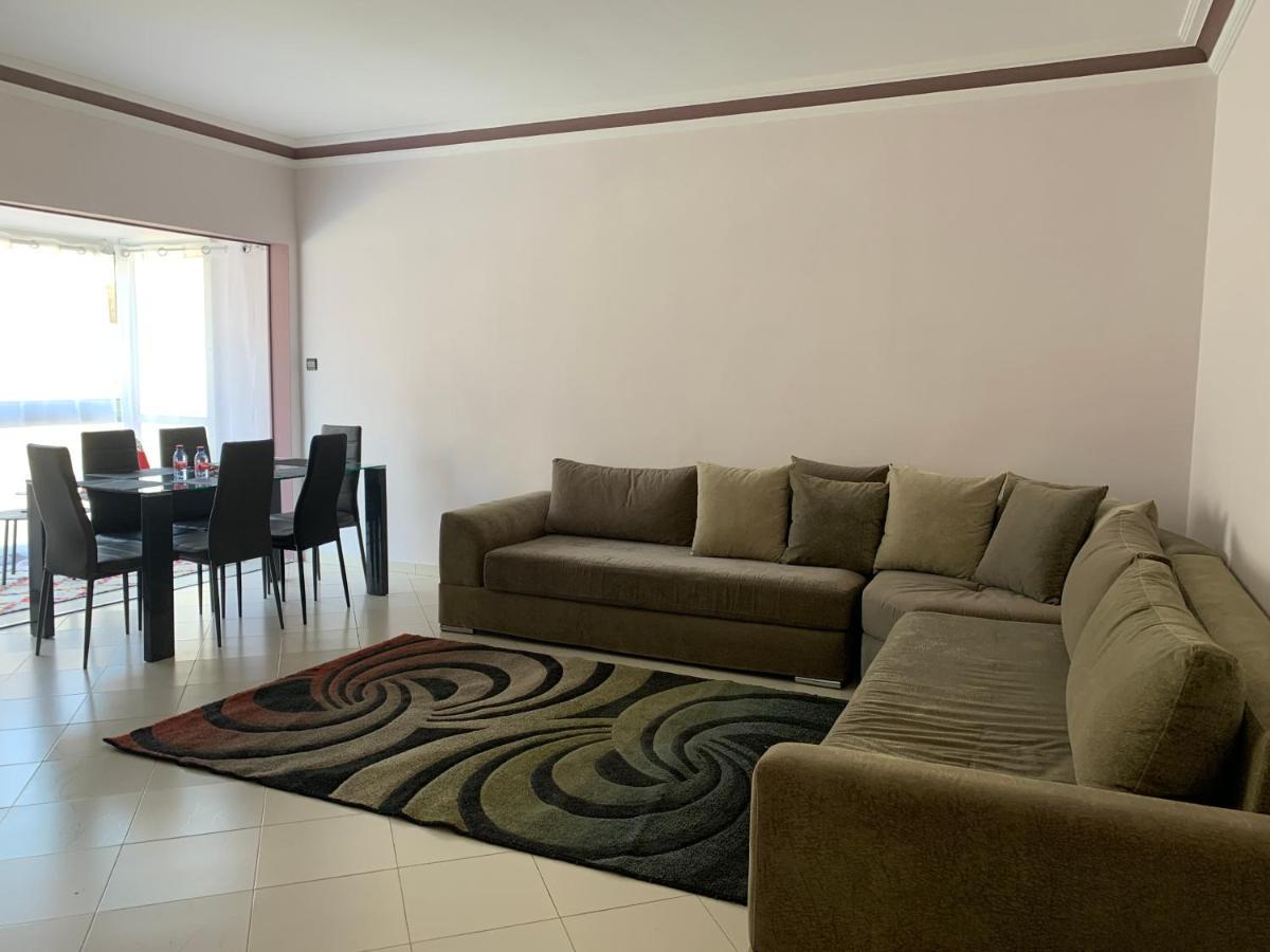 Anfa 28 - 2 Bedrooms - Well Located Apartment - Large And Pleasant Casablanca Esterno foto