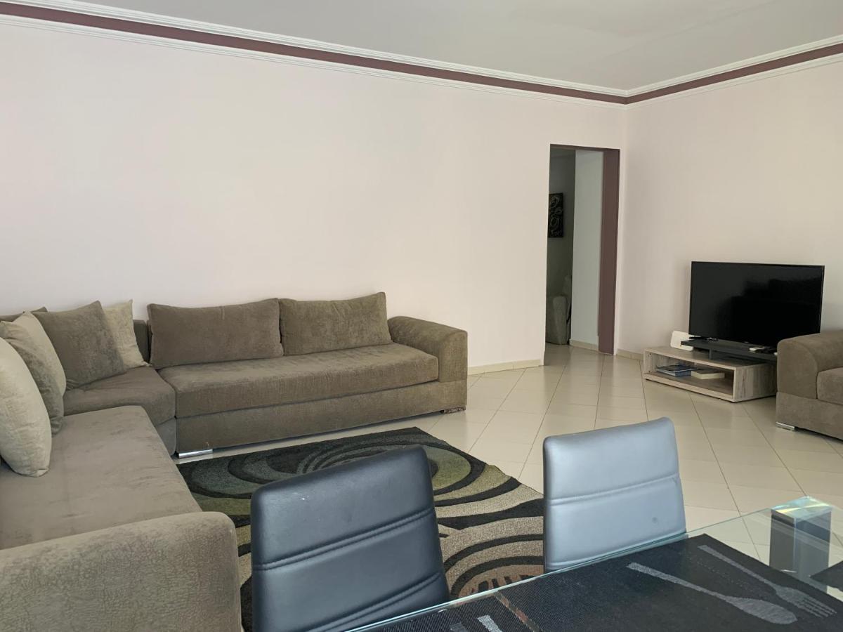 Anfa 28 - 2 Bedrooms - Well Located Apartment - Large And Pleasant Casablanca Esterno foto